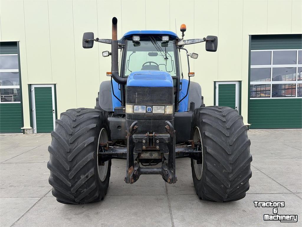 Tractor New Holland TM Series