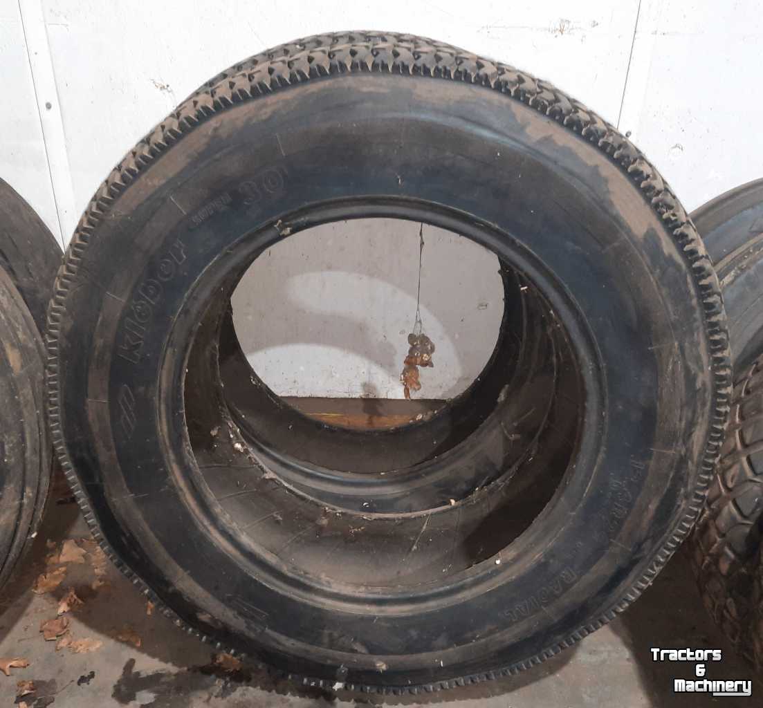 Wheels, Tyres, Rims & Dual spacers Kleber 12.4 R24