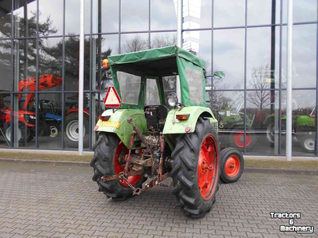 Tractors Deutz-Fahr 6006