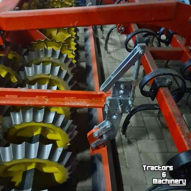 Seedbed combination Güttler Duplex 32-45