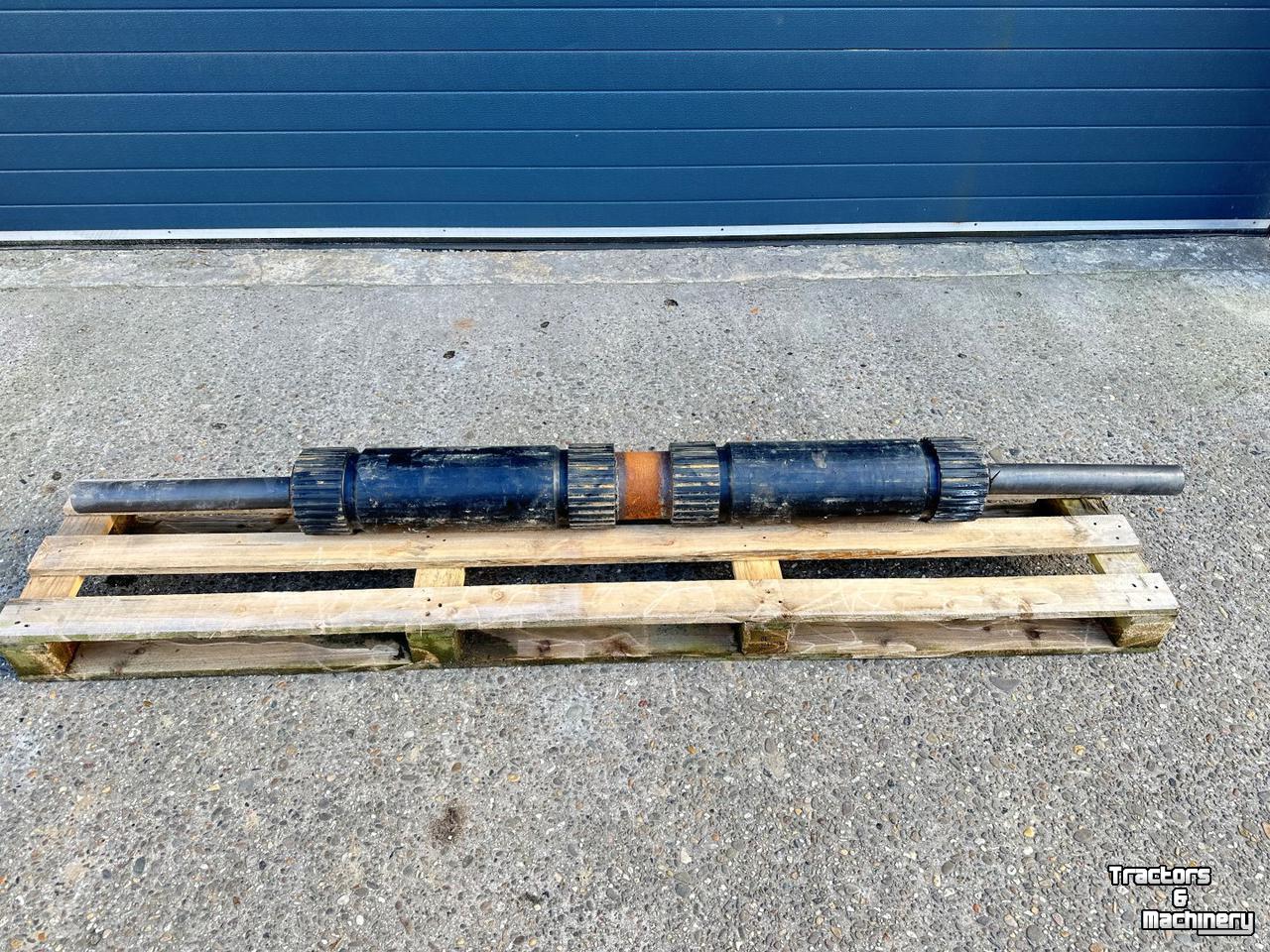 Diverse used spare-parts Grimme AANDRIJFROL