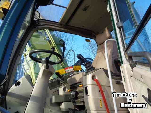 Excavator mobile Kobelco 139wt