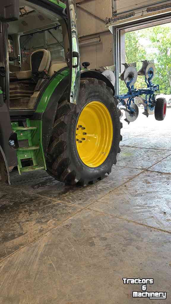 Wheels, Tyres, Rims & Dual spacers Bridgestone 580/70R42
