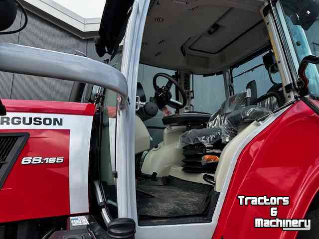 Tractors Massey Ferguson 6S.165 Dyna-6  Efficient