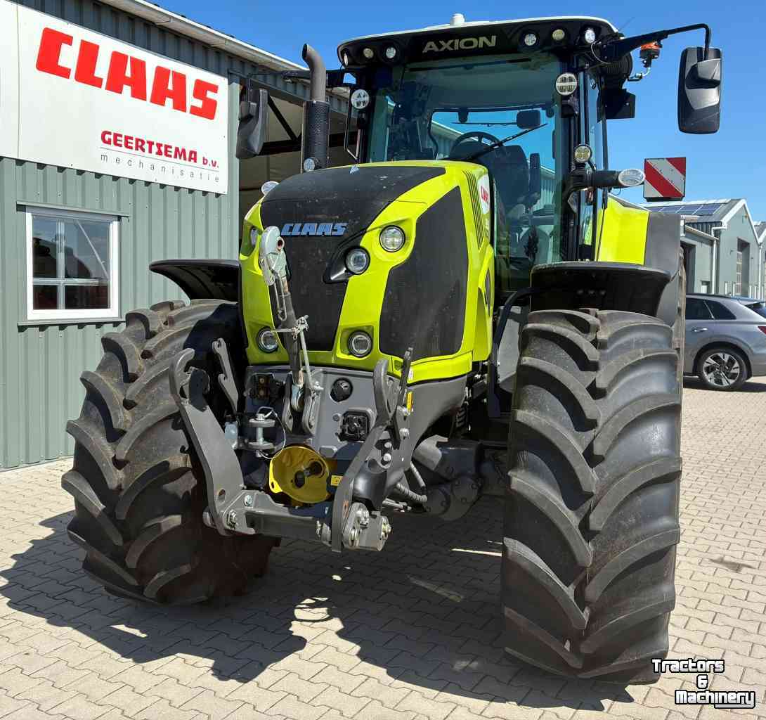 Tractor Claas Axion 830 C-Matic First Claas