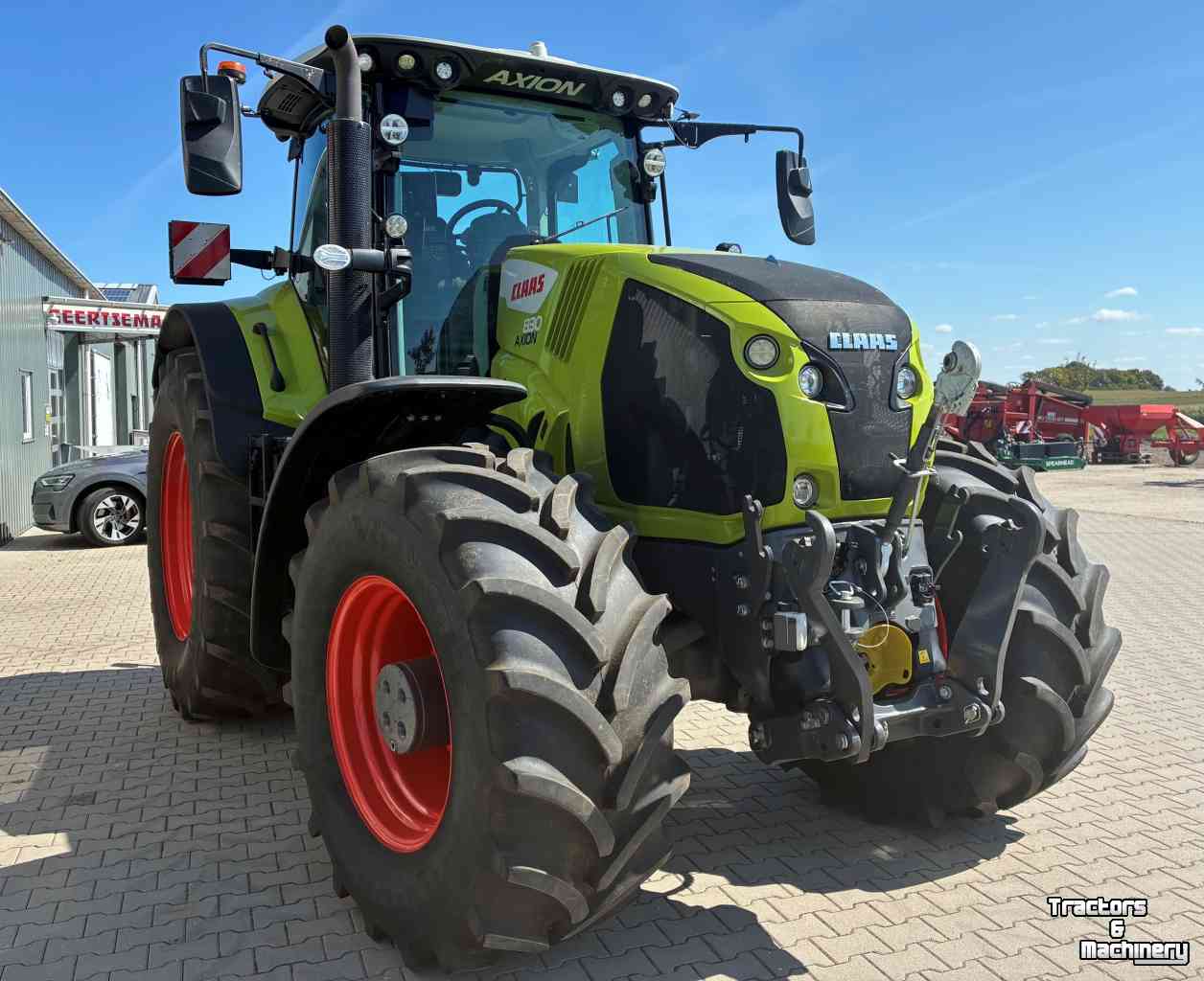 Tractor Claas Axion 830 C-Matic First Claas