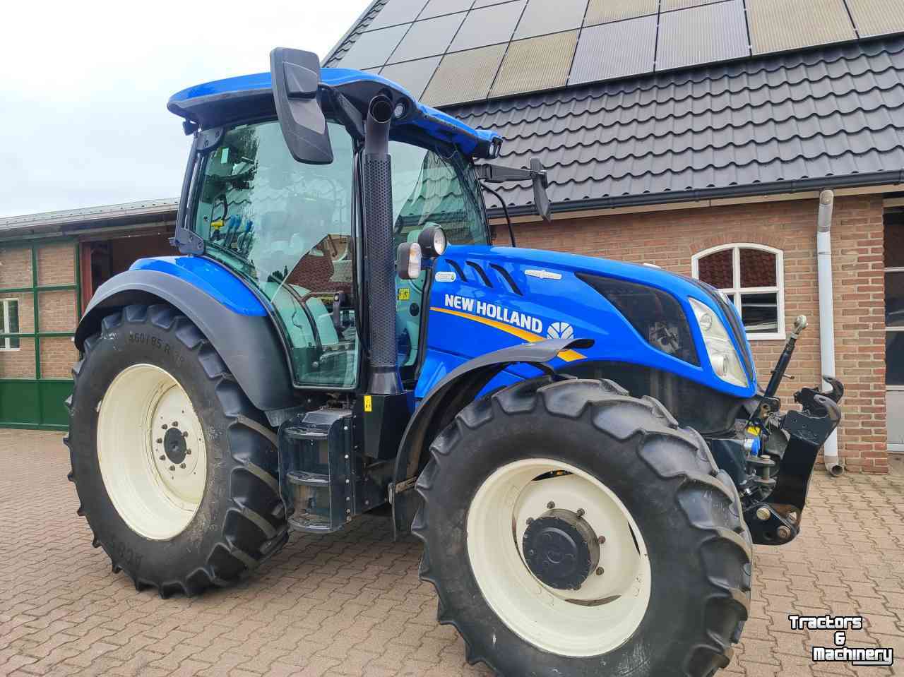 Tractor New Holland T5.140 AC VERKOCHT