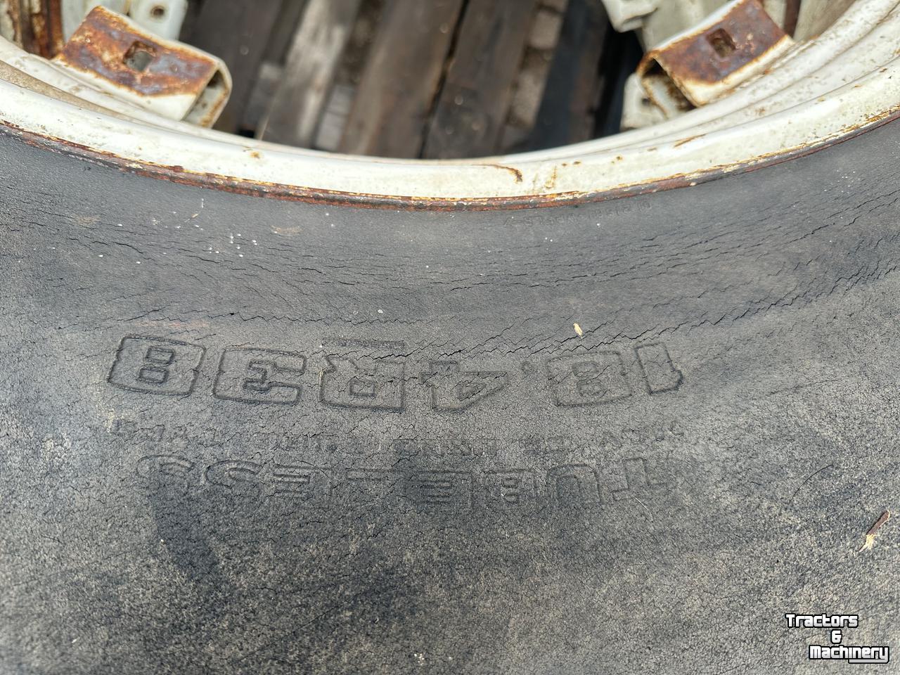 Wheels, Tyres, Rims & Dual spacers Good Year Good Year banden 18.4 R38