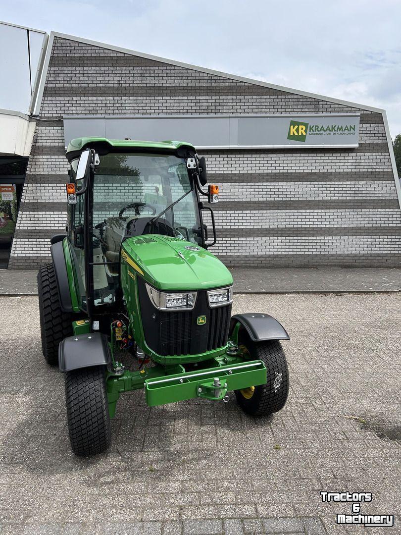 Small-track Tractor John Deere 4066R
