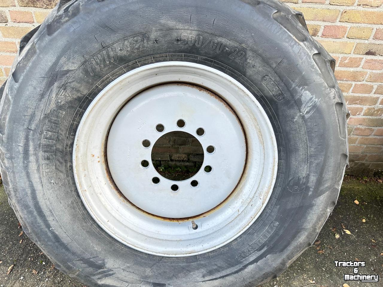 Wheels, Tyres, Rims & Dual spacers Trelleborg 500/60R22.5