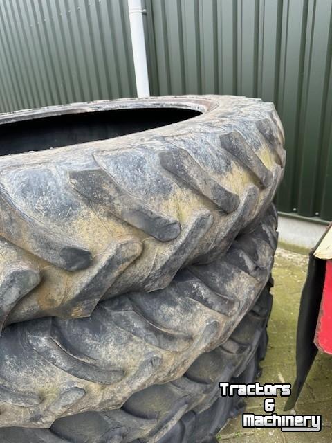 Wheels, Tyres, Rims & Dual spacers Alliance 2x Alliance 13.6R48 banden compleet op velg