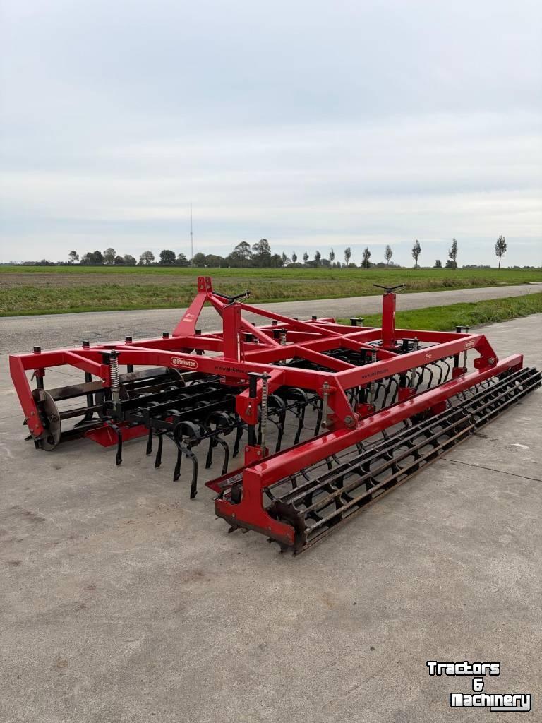 Seedbed combination Steketee Maxisprint zaaibedbereider