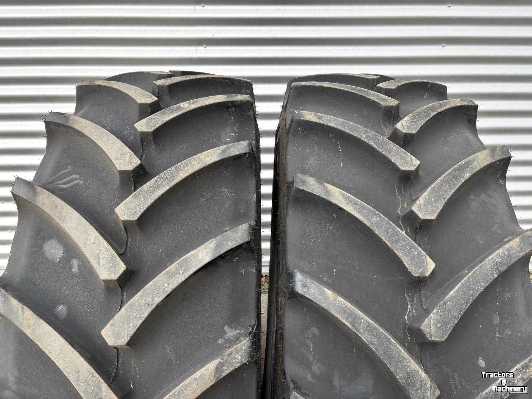 Wheels, Tyres, Rims & Dual spacers Mitas AC65
