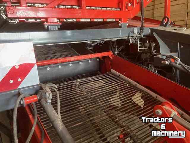 Potato harvester Dewulf RA 2060 Verstek bunker rooimachine | wielaandrijving | axiaal
