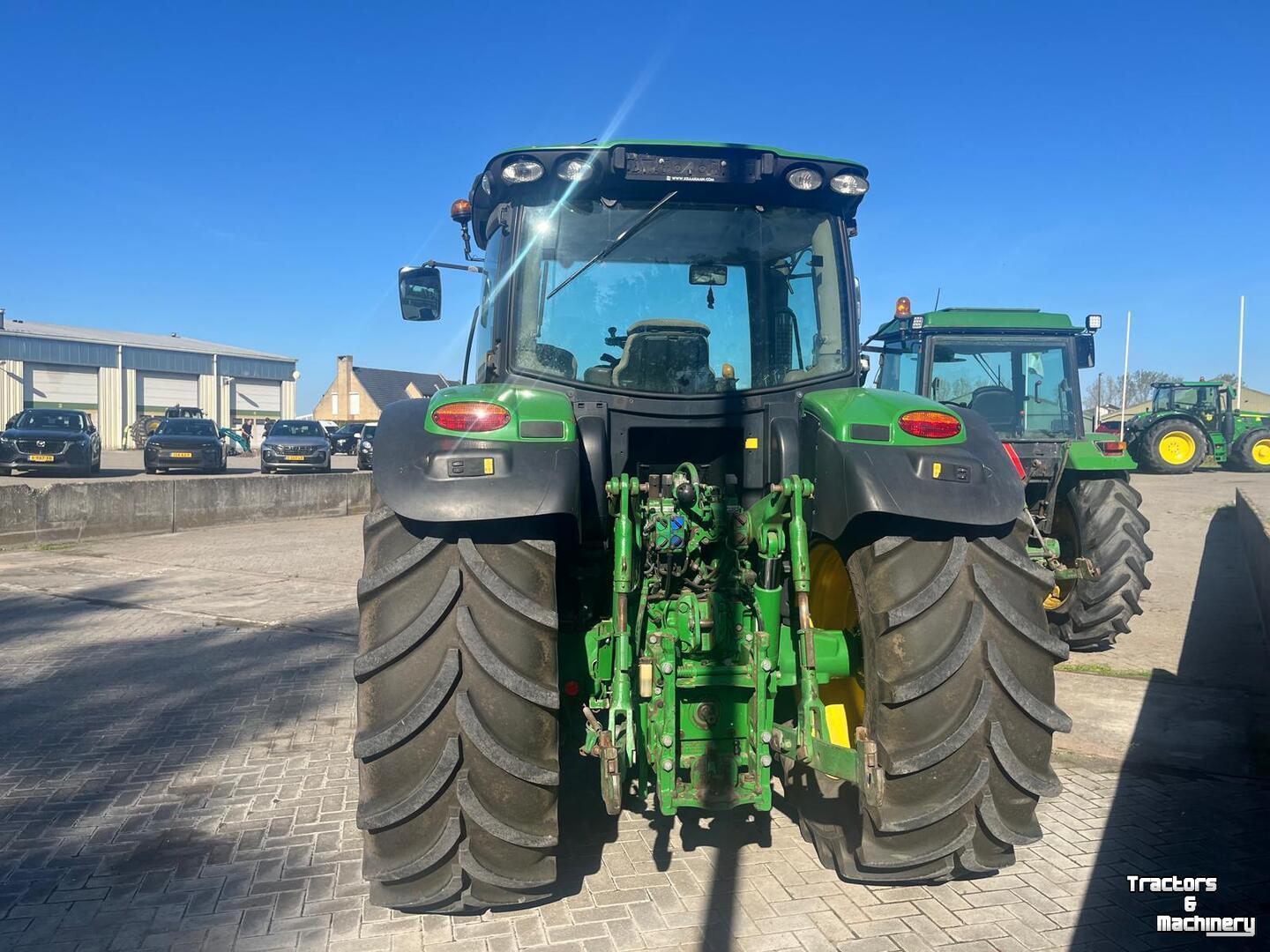 Tractor John Deere 6150R