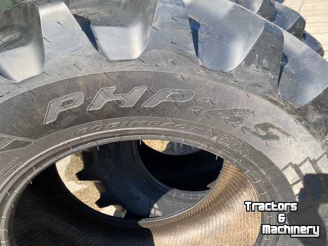 Wheels, Tyres, Rims & Dual spacers Pirelli 540/65R30