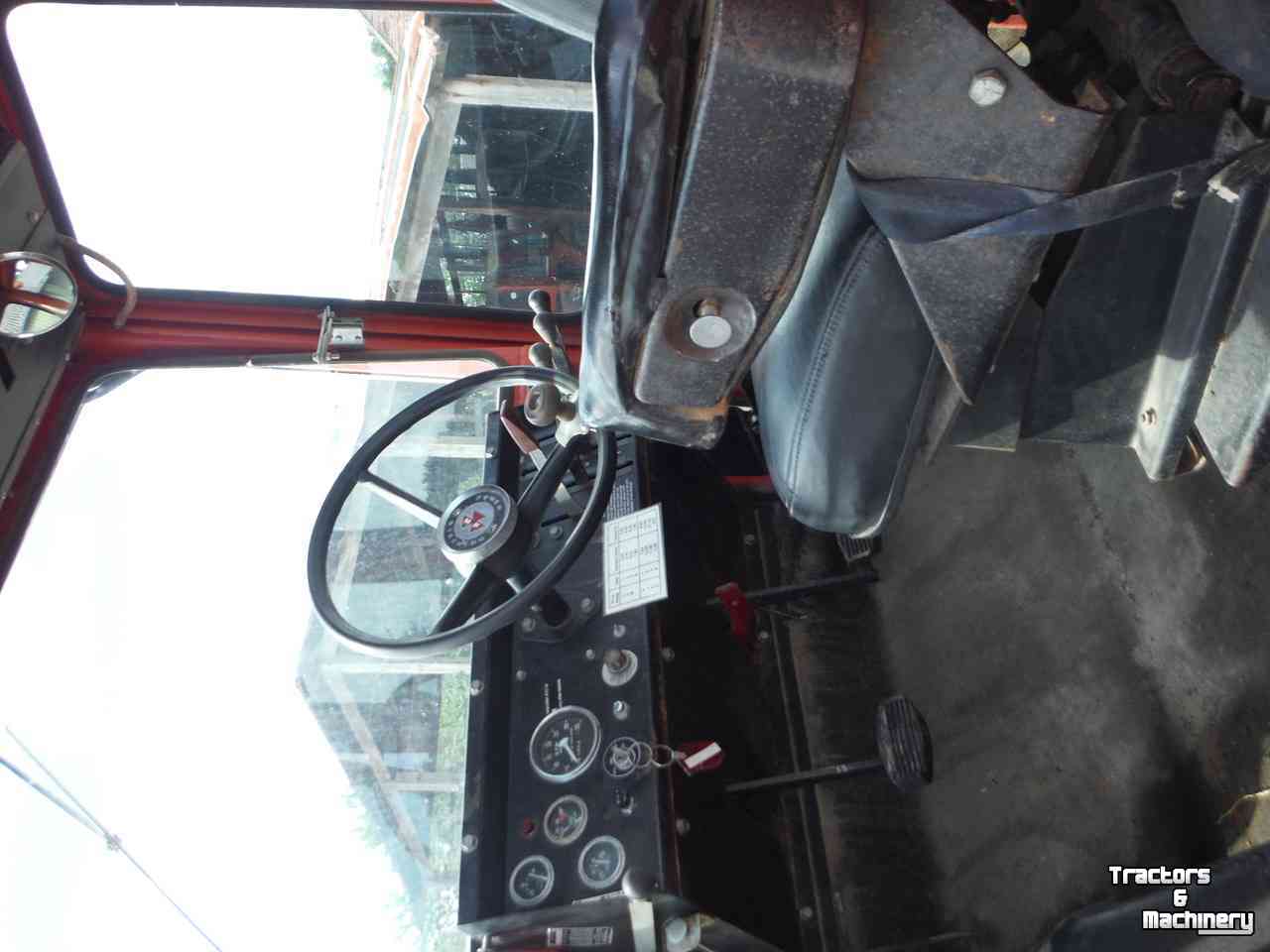 Oldtimers Massey Ferguson 1805