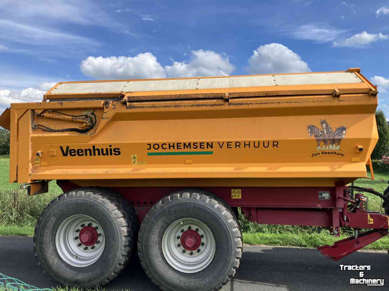 Earth- / Sand-dumper Veenhuis JVZK 21000 te huur, huren.