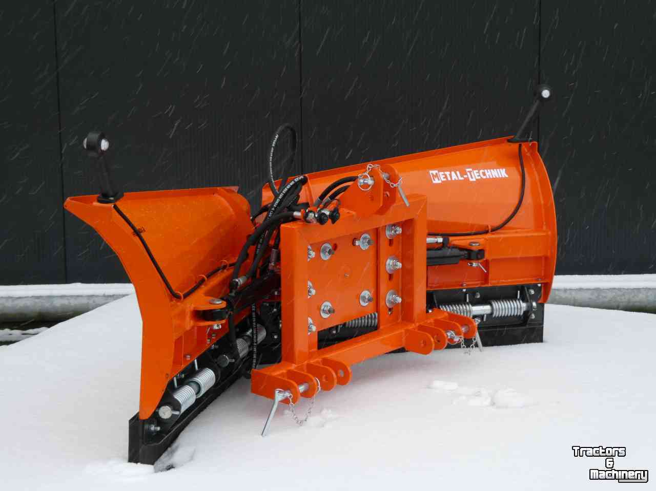 Snow Removal Equipment Hofstede Compact Sneeuwschuif  sneeuwploeg 1.5m / 1.8M / 2,0M / 2.2M  mini veerbeveiliging