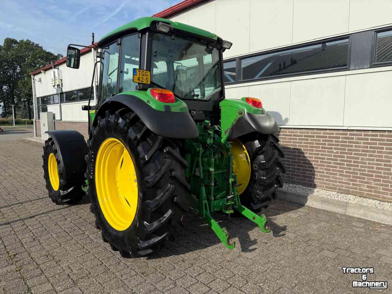 Tractor John Deere 6120 SE