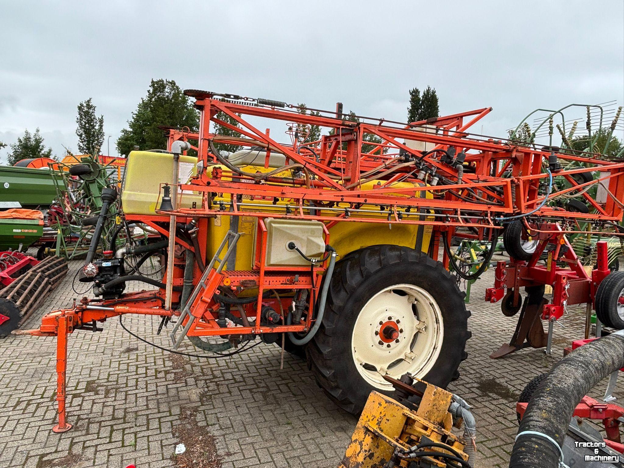 Fieldsprayer Douven G 3061 GP4 Spuit