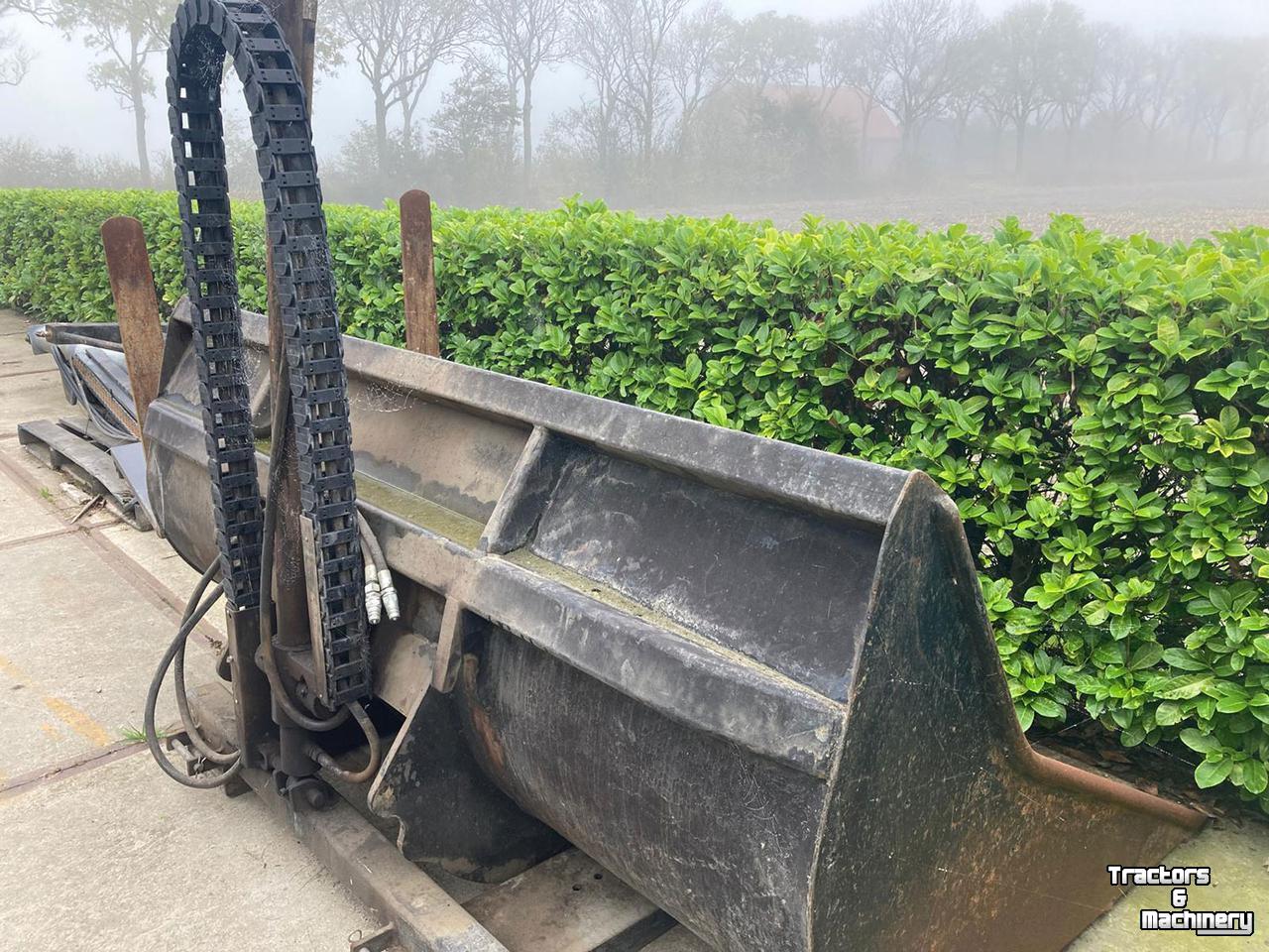 Other grassland-equipment, hay-equipment and accessories  schepbak