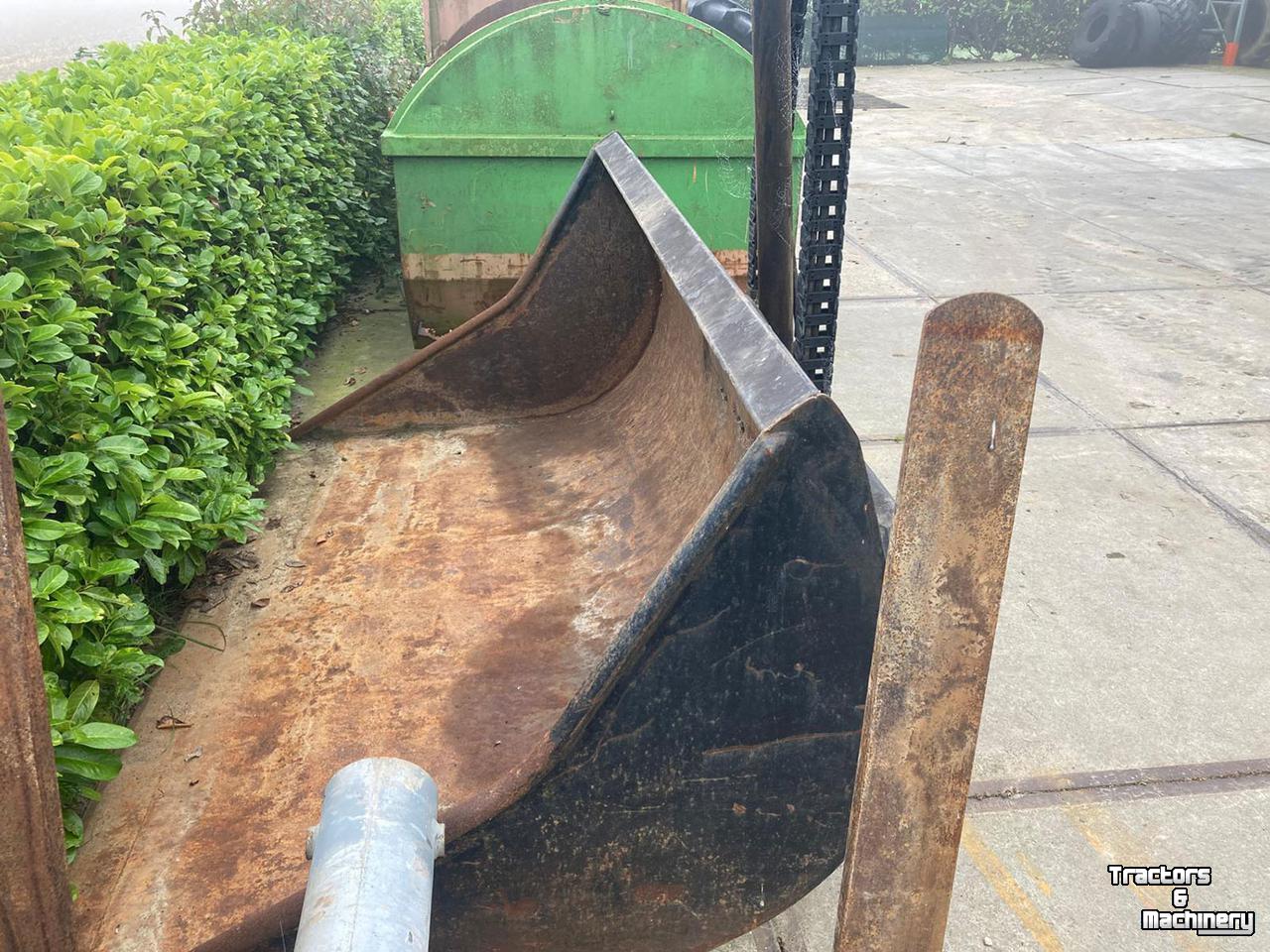 Other grassland-equipment, hay-equipment and accessories  schepbak