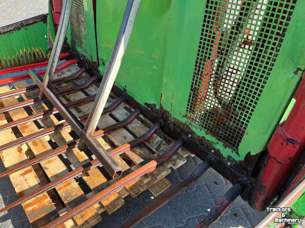 Diverse used spare-parts Strautmann HQ 2800