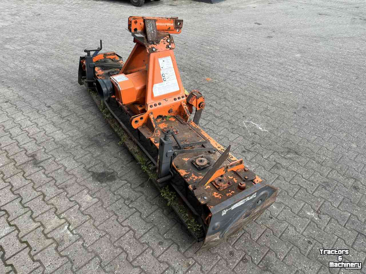 Rotary Harrow Pegoraro Agro RC 300 Rotorkopeg defect grondbewerking