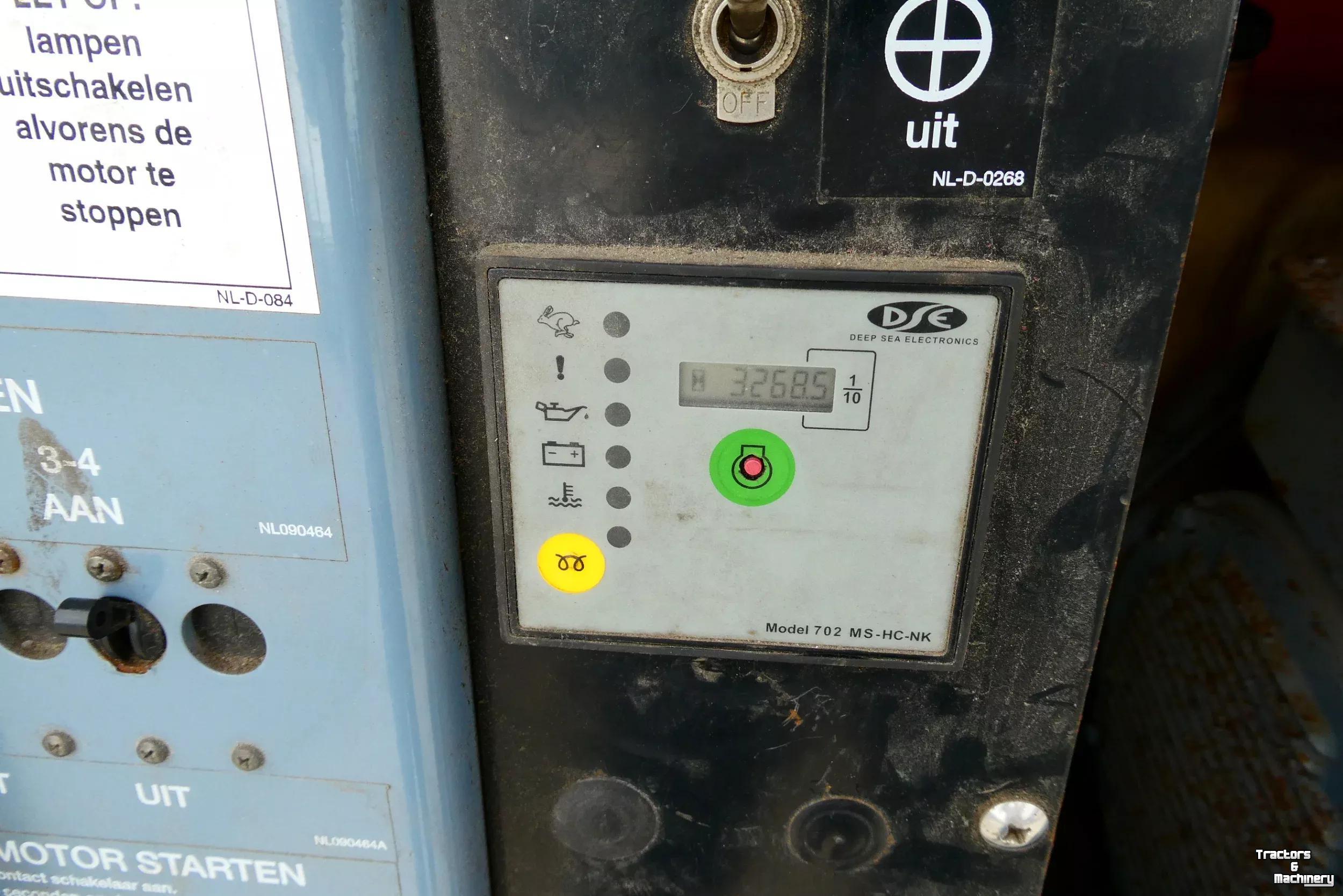 Other earthmoving and heavy equipment and accessories  Lichtmast