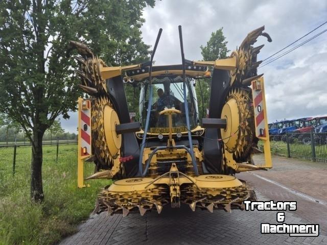 Forage-harvester New Holland FR780