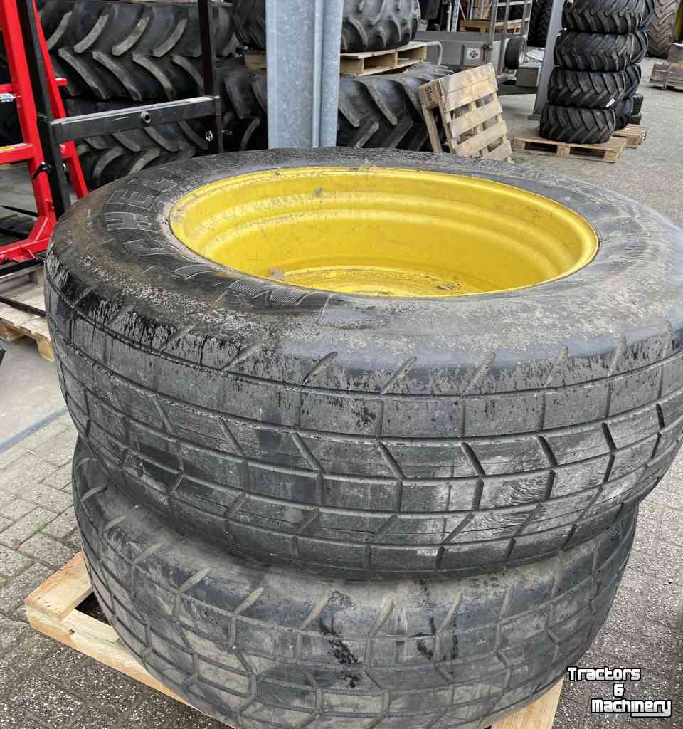 Wheels, Tyres, Rims & Dual spacers Michelin 500/60R22.5 + 540/65R38
