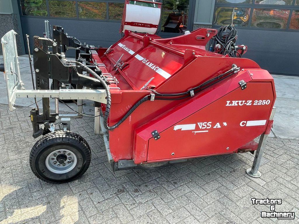 Potato harvester VSS UIENROOISET VRU 1700