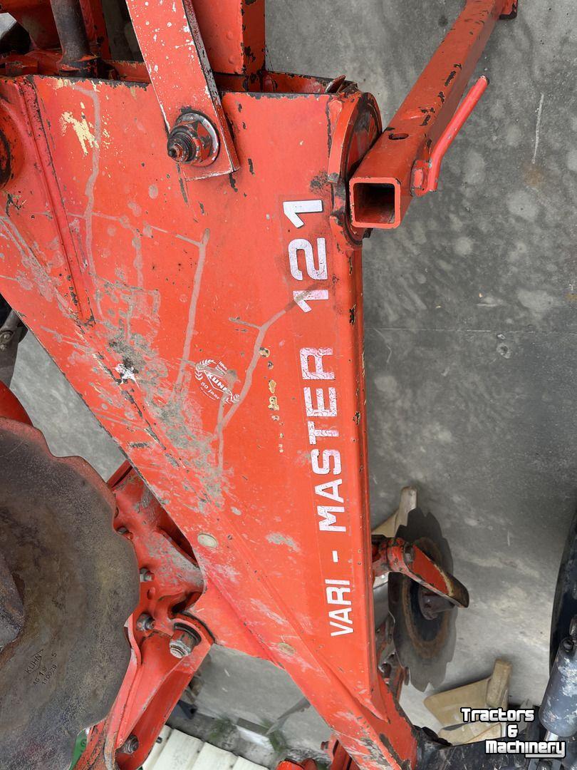 Ploughs Kuhn VARI MASTER 121