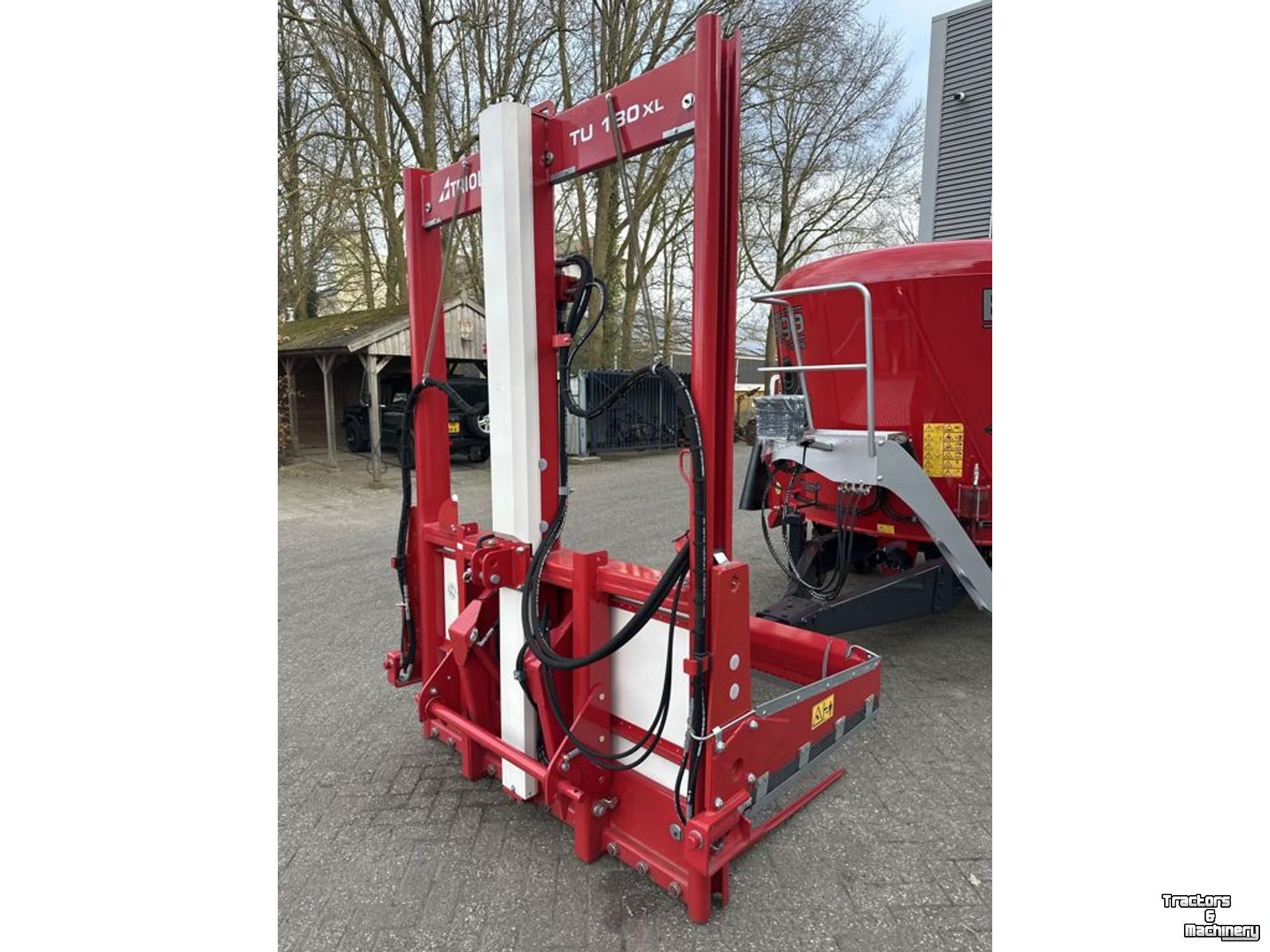 Silage block-cutter Trioliet TU180XL
