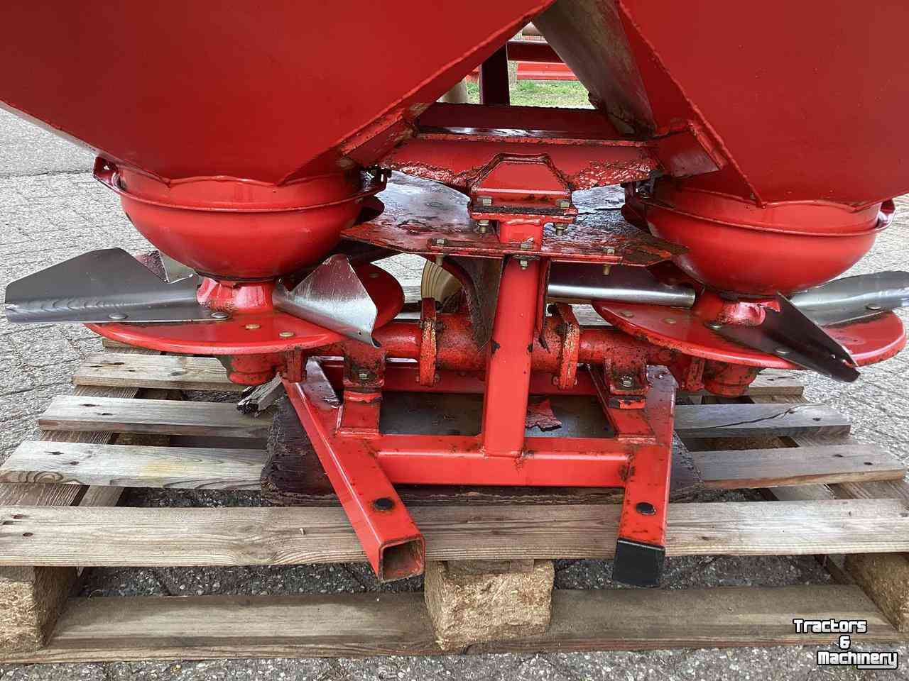 Fertilizer spreader Lely Centerliner SE Kunstmeststrooier
