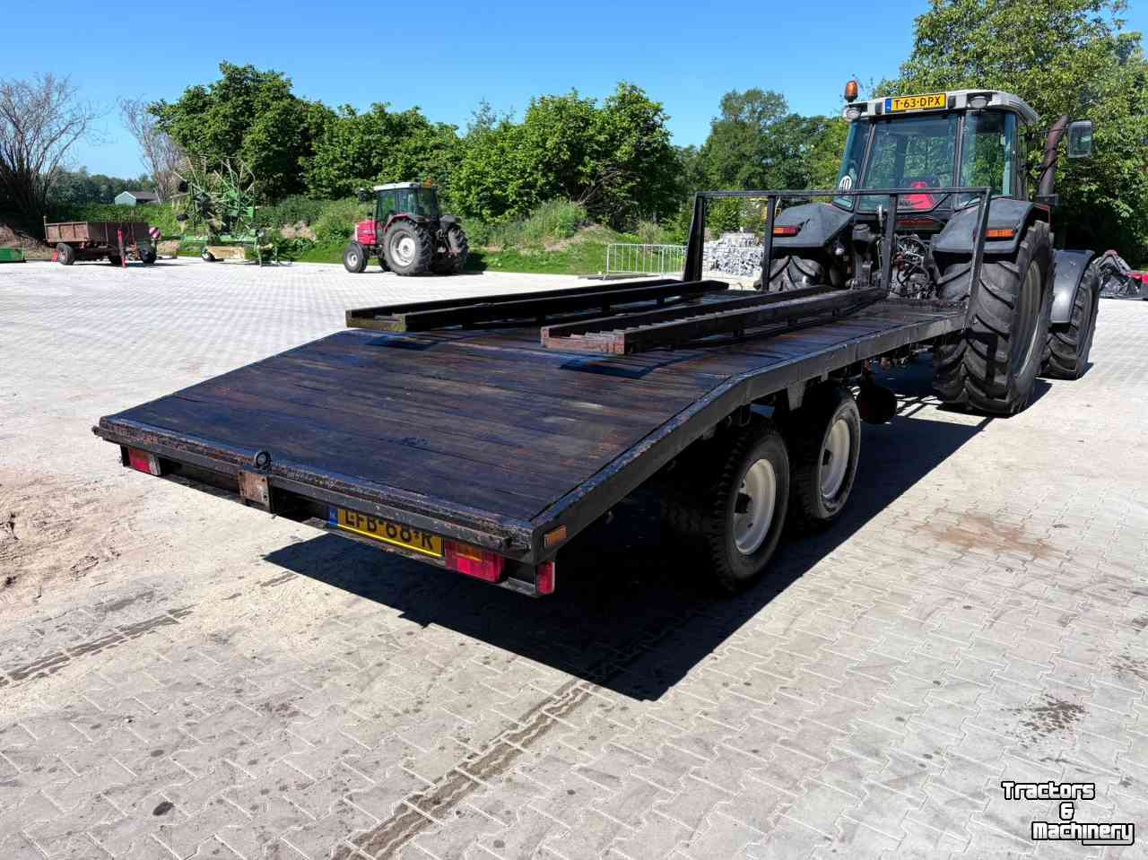Low loader / Semi trailer  2 Assige oprijwagen