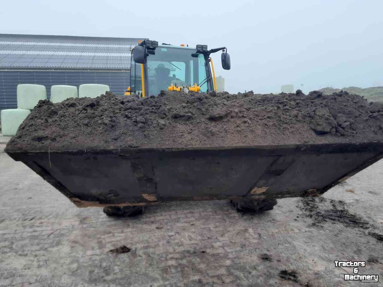 Tractor tipping boxes ATMP volumebak