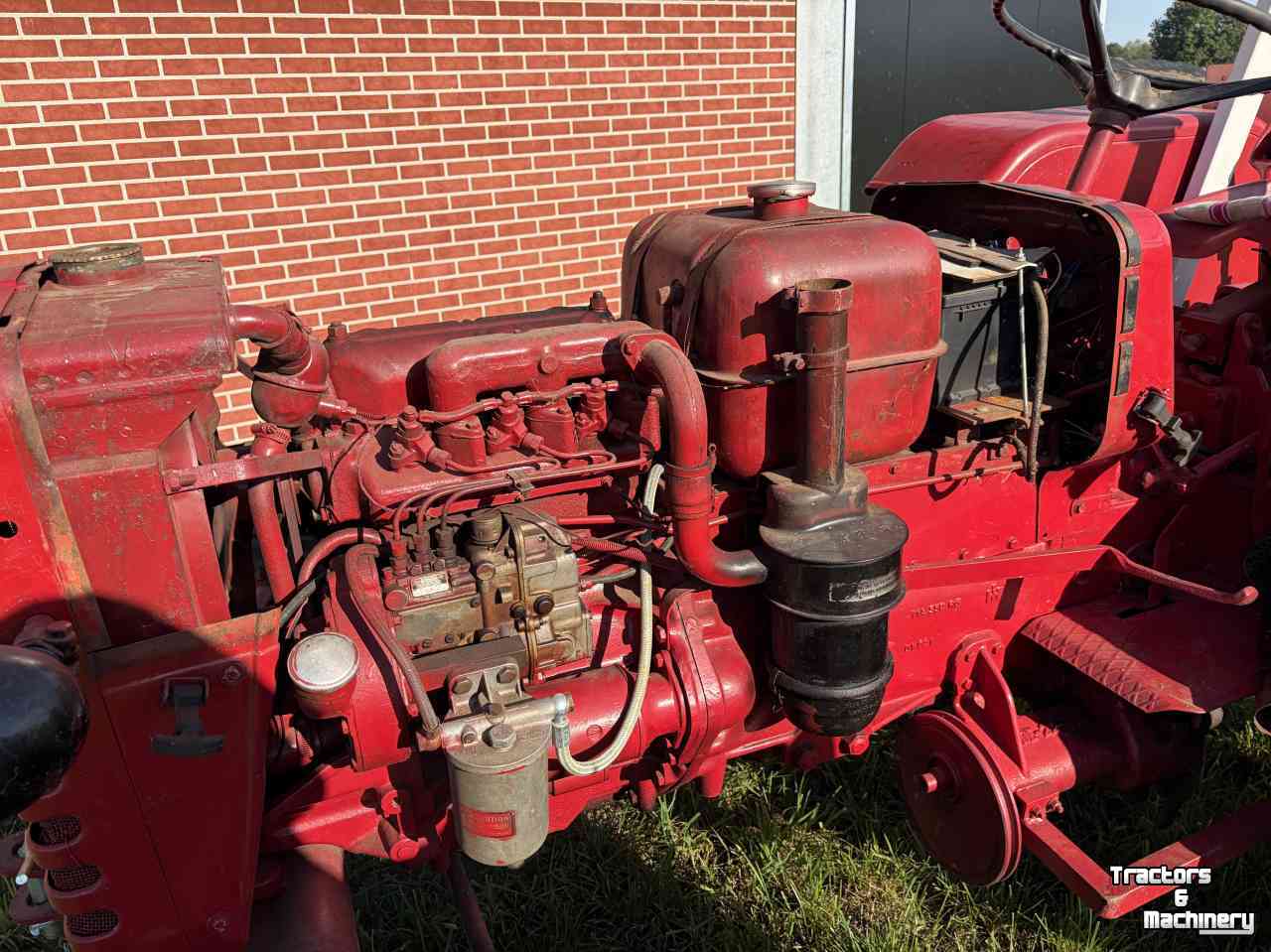 Oldtimers McCormick D326