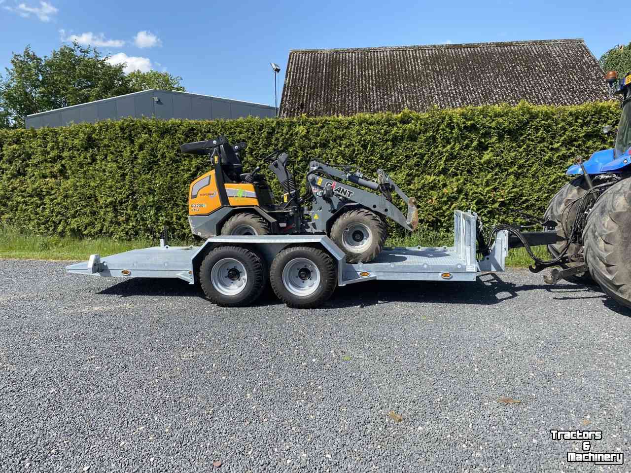 Low loader / Semi trailer Heuvelmans oprijwagen 6 TH 5518
