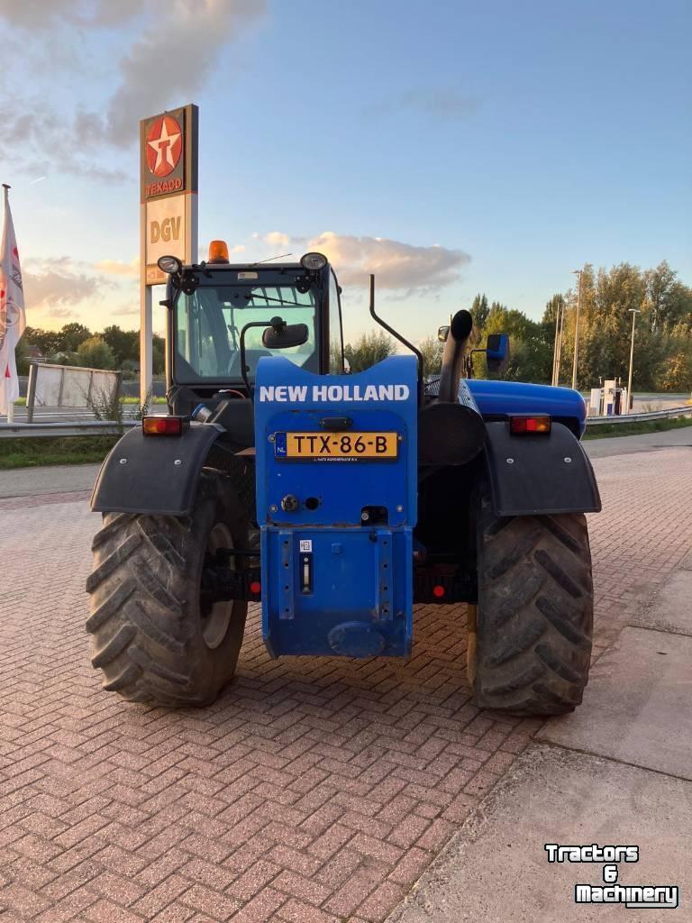 Telehandler New Holland LM 7.35