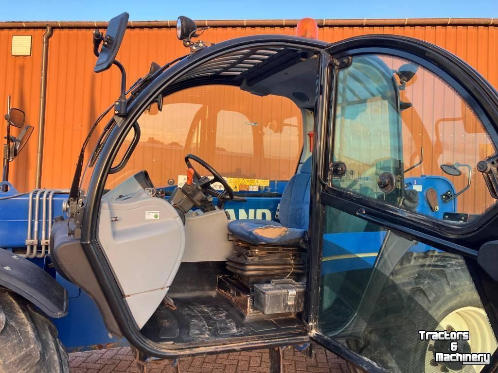 Telehandler New Holland LM 7.35