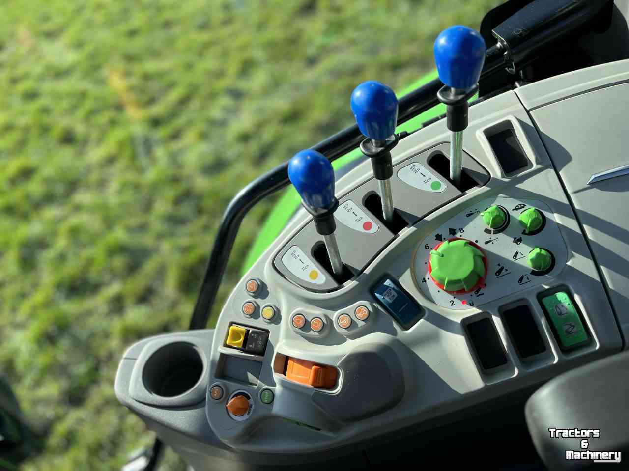 Tractor Deutz-Fahr 5115