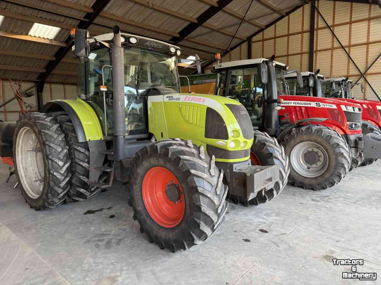Tractor Claas 657 ATZ