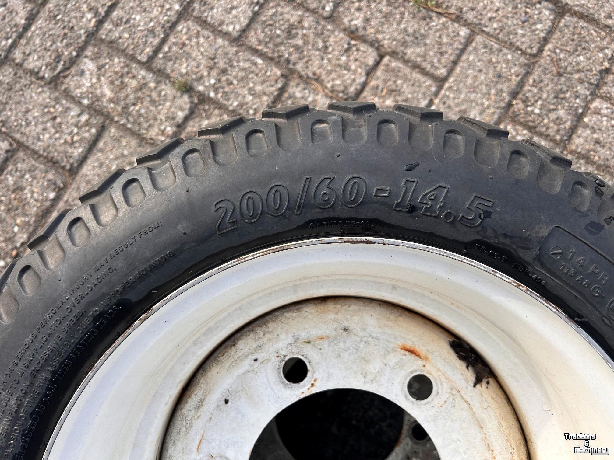 Wheels, Tyres, Rims & Dual spacers BKT 200/60-14.5