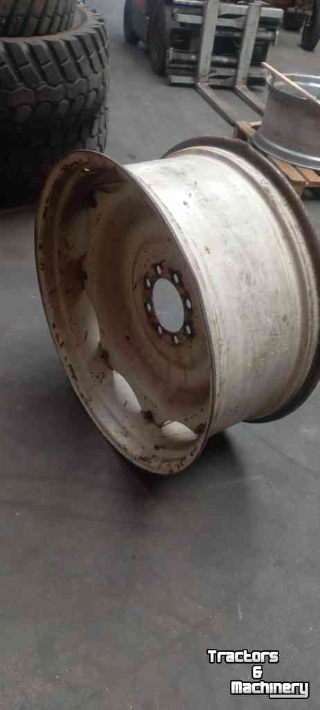 Wheels, Tyres, Rims & Dual spacers Zetor 34