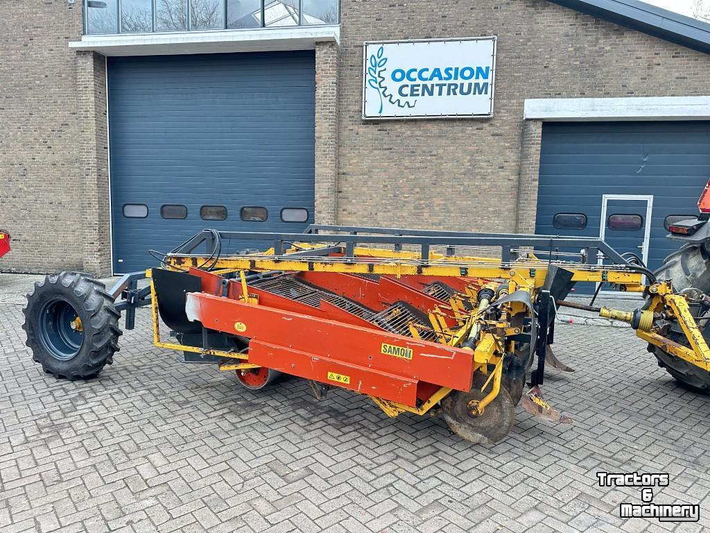 Onion harvester Samon 4 rij Voorraadrooier