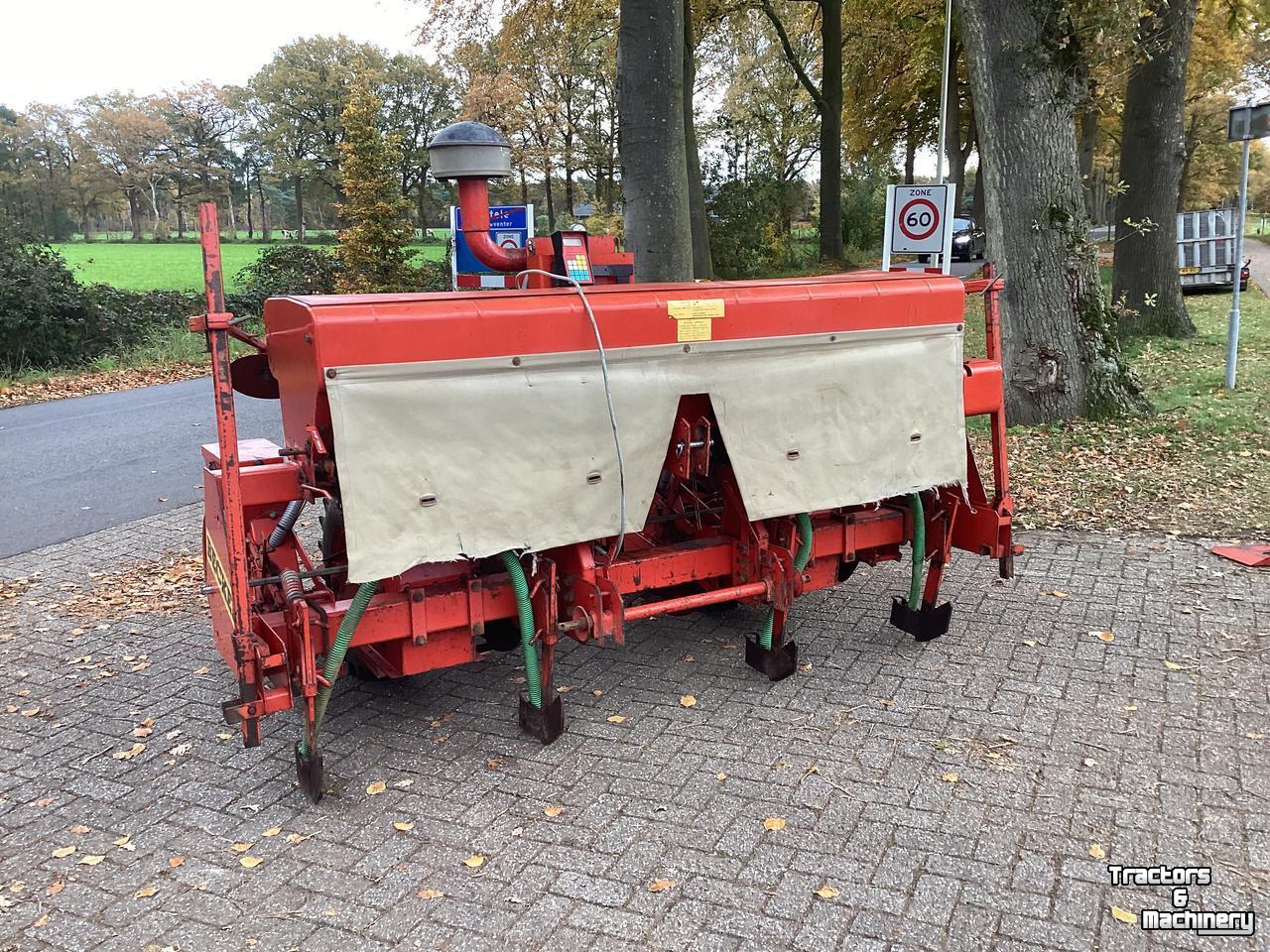 Seed drill Becker Aeromat