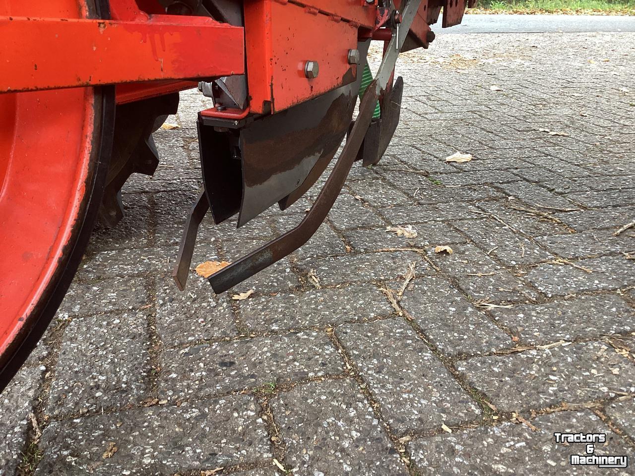 Seed drill Becker Aeromat