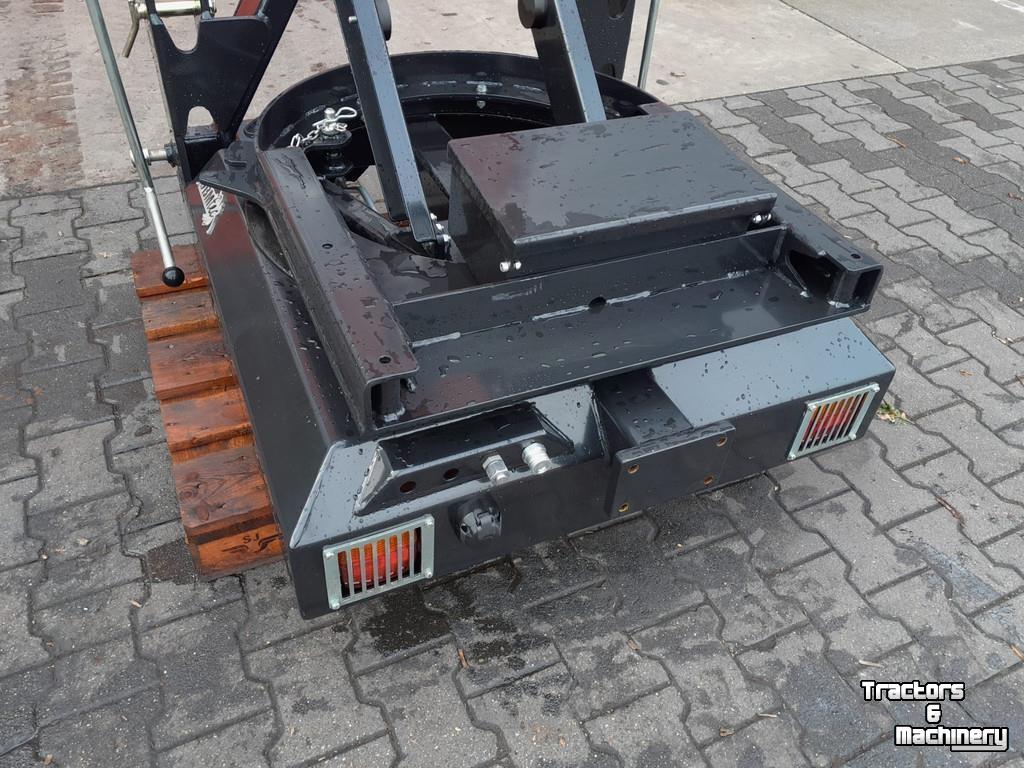 Wood shredder TP 200 driepuntsbok draaibaar